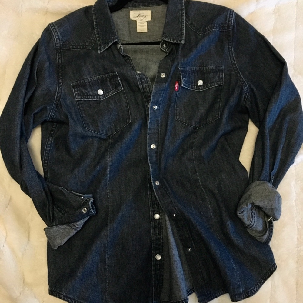 Levi’s denim shirt